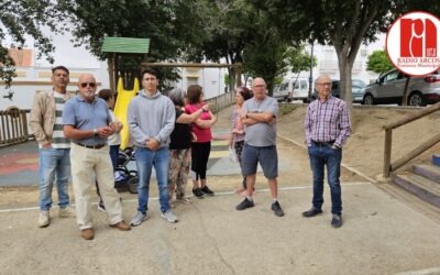 IU de Arcos denuncia el “abandono, dejadez e insalubridad” que sufre la plaza Bailén