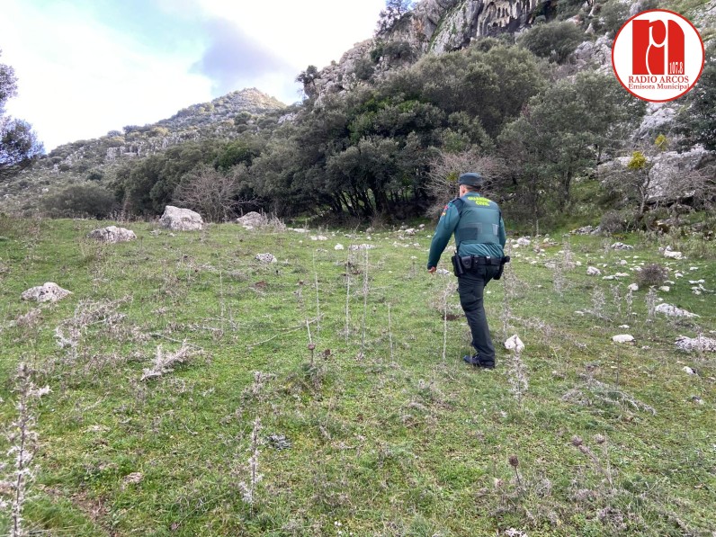 La Guardia Civil rescata a tres senderistas perdidos en la Sierra de Grazalema