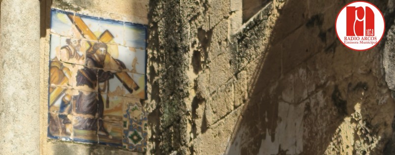 Patrimonio llevará a cabo la restauración de diferentes retablos cerámicos del Casco Histórico de Arcos